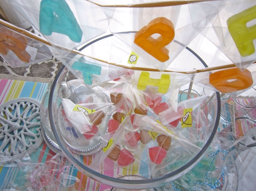 琥珀糖のガーランド Garland of Kohaku Jelly-candy