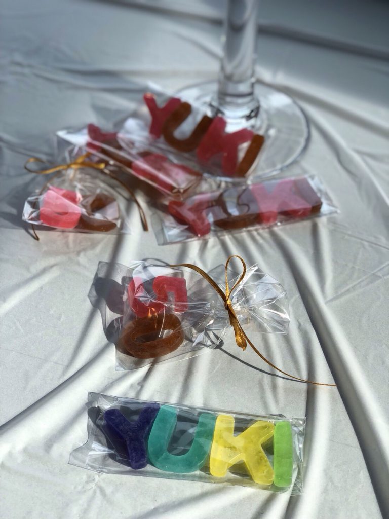 琥珀糖のガーランド Garland of Kohaku Jelly-candy