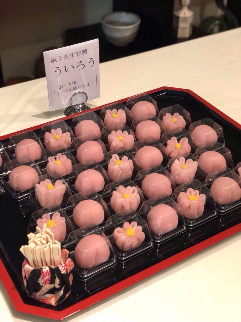 桃の節句の和菓子 桃と花 ういろう製 オーダーメイド Japanese sweets Wagashi online shop USA