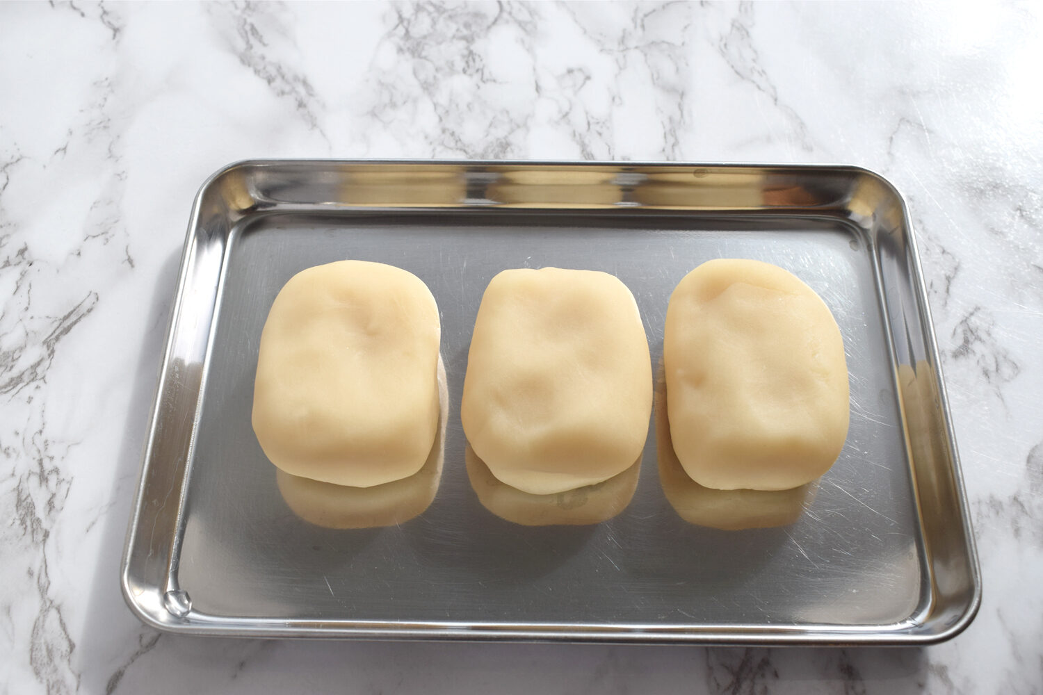 Nerikiri chkin set spring color　練り切りは茶巾セット　春