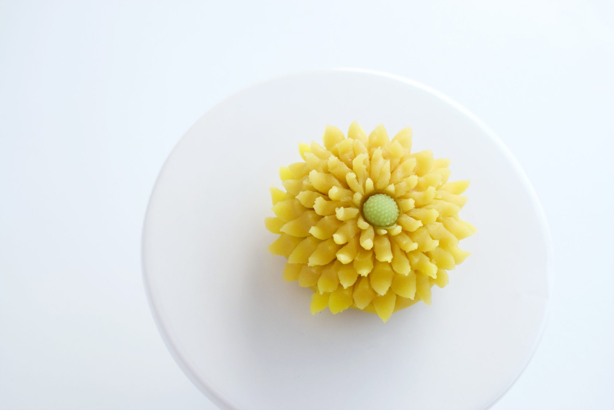 練り切り　nerikiri　針切り菊